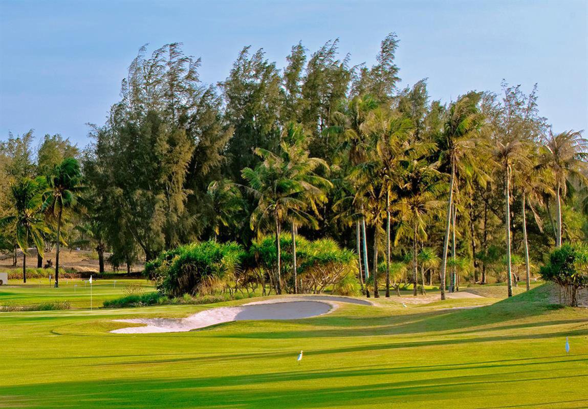 Extensive Vietnam Golf Culture Food Tour 18 days